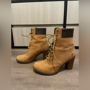 TIMBERLAND HEELS